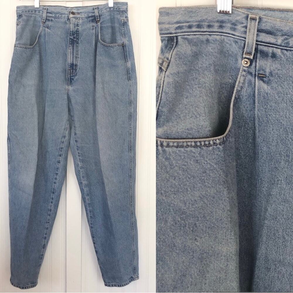 Vintage High Waisted Mom Jeans Light Wash Brittania 100% Cotton Pleats Creased